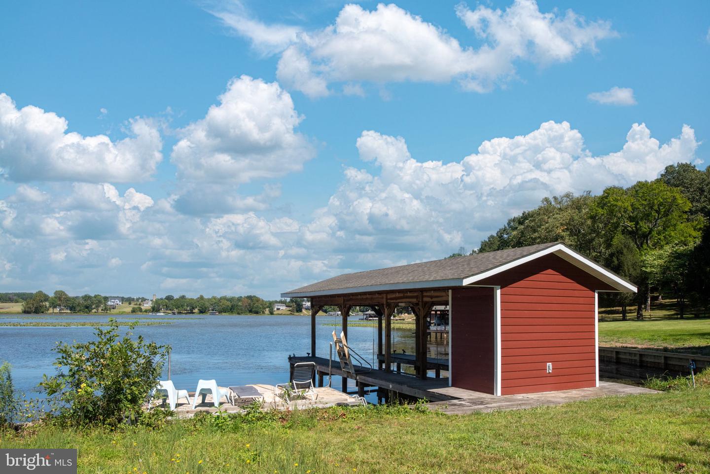 159 PLATEAU RD, LOUISA, Virginia 23093, 3 Bedrooms Bedrooms, 6 Rooms Rooms,3 BathroomsBathrooms,Residential,For sale,159 PLATEAU RD,VALA2008548 MLS # VALA2008548