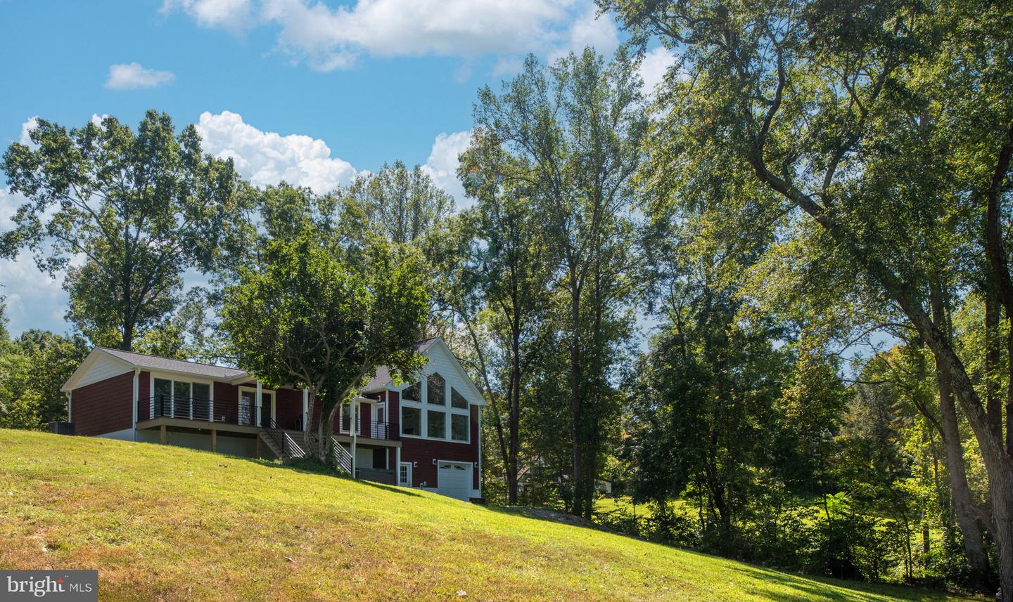 159 PLATEAU RD, LOUISA, Virginia 23093, 3 Bedrooms Bedrooms, 6 Rooms Rooms,3 BathroomsBathrooms,Residential,For sale,159 PLATEAU RD,VALA2008548 MLS # VALA2008548
