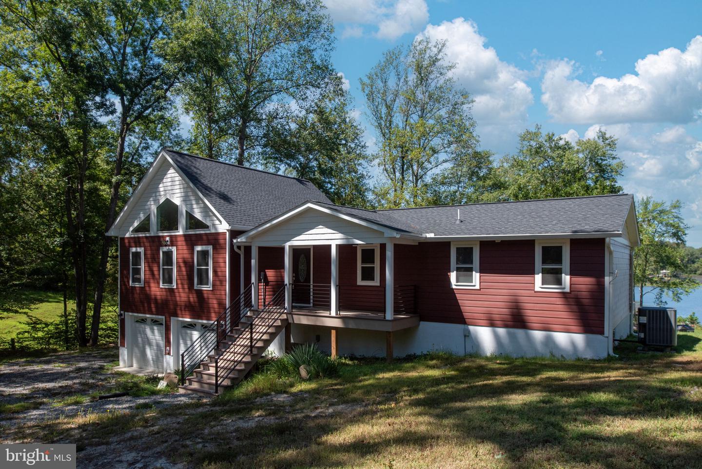 159 PLATEAU RD, LOUISA, Virginia 23093, 3 Bedrooms Bedrooms, 6 Rooms Rooms,3 BathroomsBathrooms,Residential,For sale,159 PLATEAU RD,VALA2008548 MLS # VALA2008548