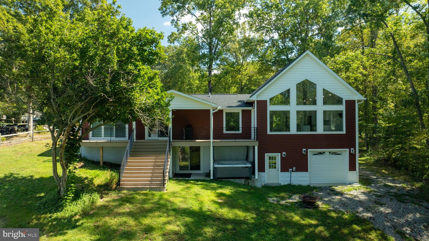 159 PLATEAU RD, LOUISA, Virginia 23093, 3 Bedrooms Bedrooms, 6 Rooms Rooms,3 BathroomsBathrooms,Residential,For sale,159 PLATEAU RD,VALA2008548 MLS # VALA2008548
