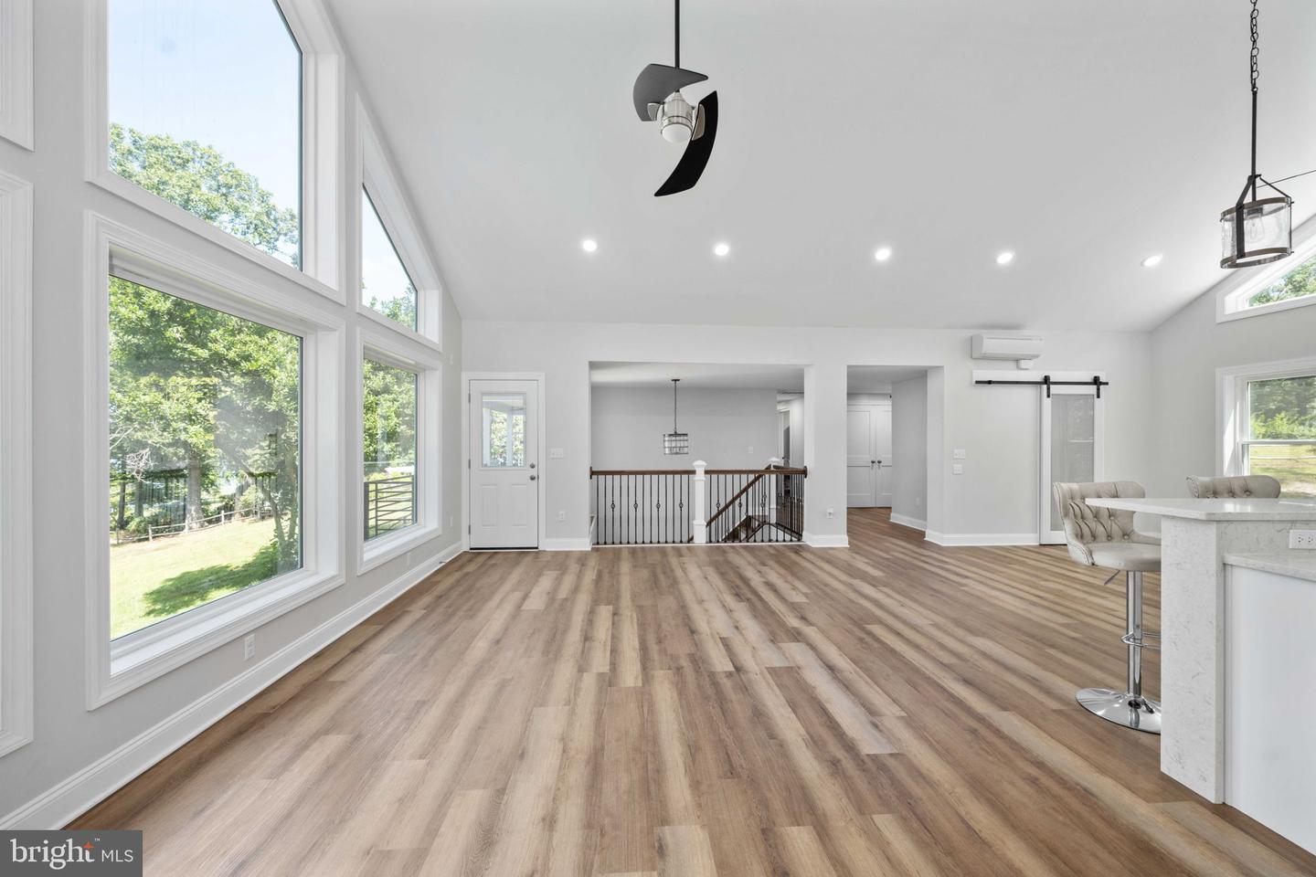 159 PLATEAU RD, LOUISA, Virginia 23093, 3 Bedrooms Bedrooms, 6 Rooms Rooms,3 BathroomsBathrooms,Residential,For sale,159 PLATEAU RD,VALA2008548 MLS # VALA2008548