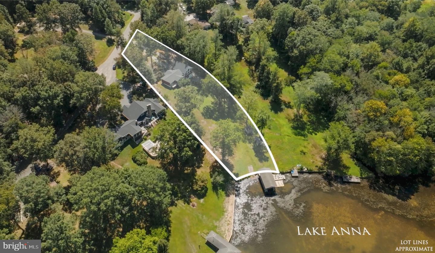 159 PLATEAU RD, LOUISA, Virginia 23093, 3 Bedrooms Bedrooms, 6 Rooms Rooms,3 BathroomsBathrooms,Residential,For sale,159 PLATEAU RD,VALA2008548 MLS # VALA2008548