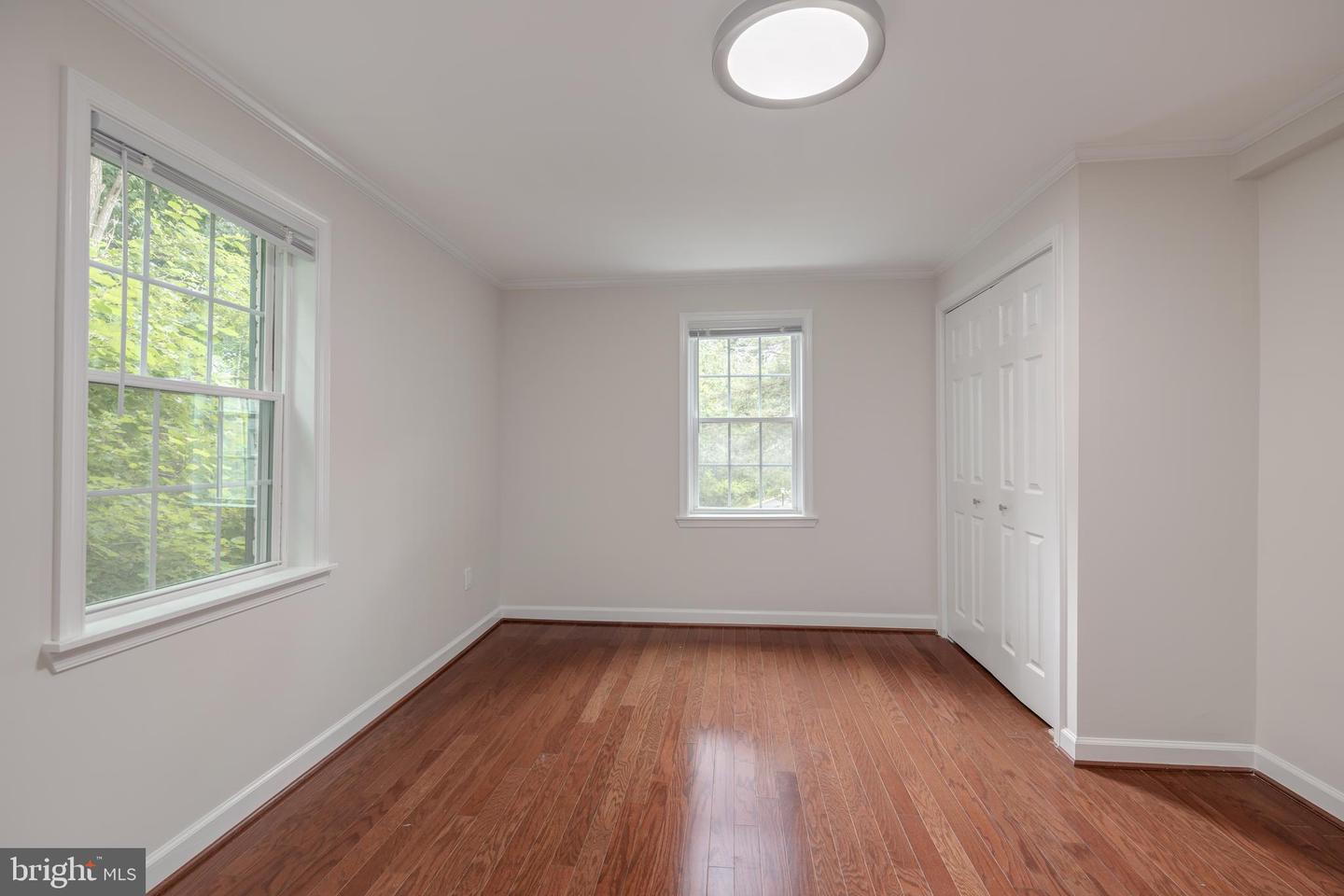 700 S ARLINGTON MILL DR #103, ARLINGTON, Virginia 22204, 2 Bedrooms Bedrooms, ,1 BathroomBathrooms,Residential,For sale,700 S ARLINGTON MILL DR #103,VAAR2063442 MLS # VAAR2063442