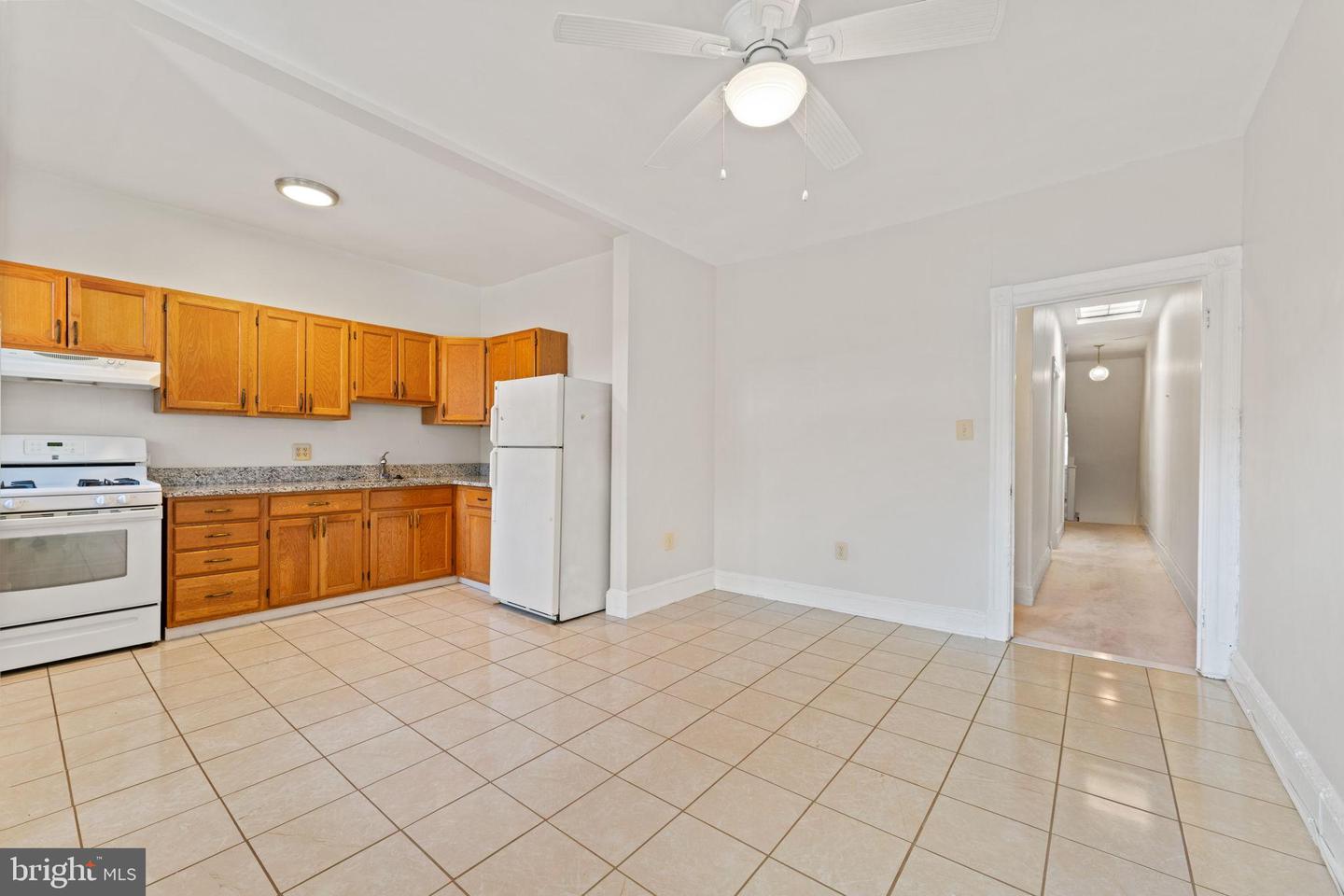 2707 11TH ST NW, WASHINGTON, District Of Columbia 20001, 6 Bedrooms Bedrooms, ,2 BathroomsBathrooms,Residential,For sale,2707 11TH ST NW,DCDC2221530 MLS # DCDC2221530