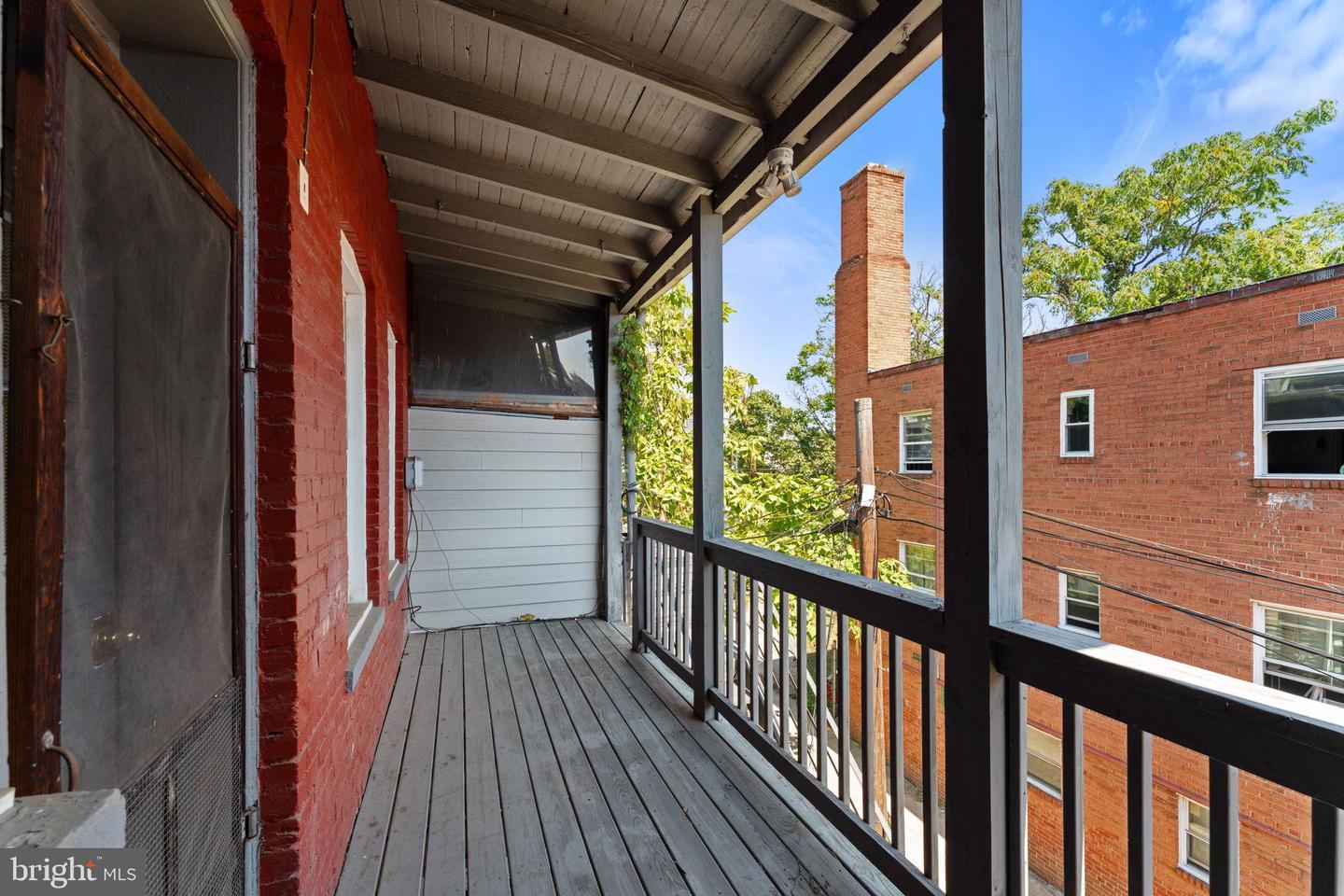 2707 11TH ST NW, WASHINGTON, District Of Columbia 20001, 6 Bedrooms Bedrooms, ,2 BathroomsBathrooms,Residential,For sale,2707 11TH ST NW,DCDC2221530 MLS # DCDC2221530