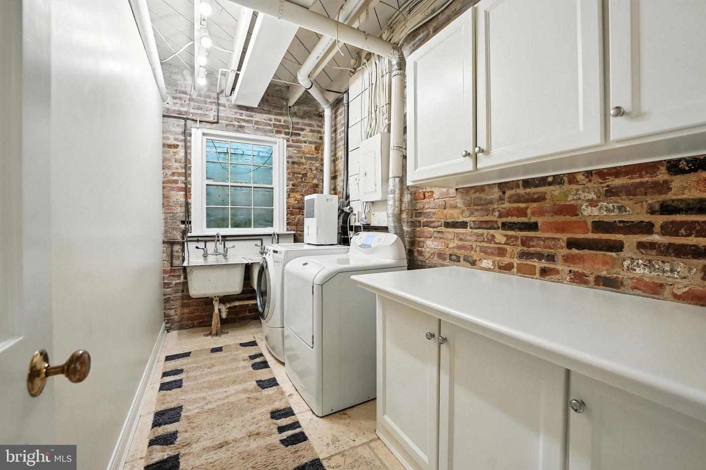 1804 45TH ST NW, WASHINGTON, District Of Columbia 20007, 5 Bedrooms Bedrooms, ,4 BathroomsBathrooms,Residential,For sale,1804 45TH ST NW,DCDC2221590 MLS # DCDC2221590