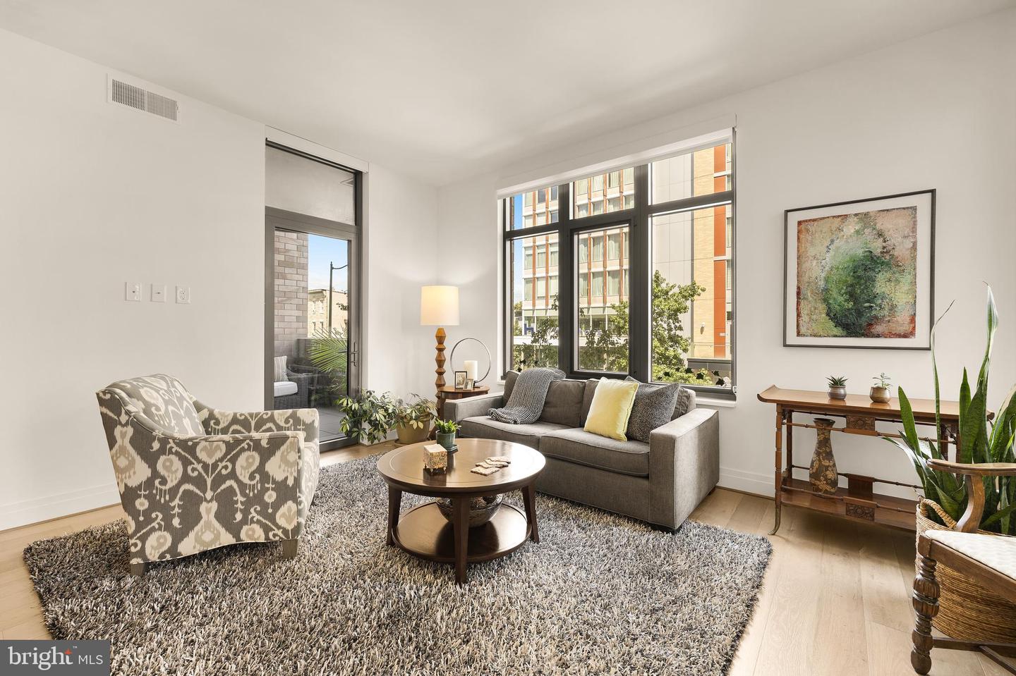 810 O ST NW #201, WASHINGTON, District Of Columbia 20001, 2 Bedrooms Bedrooms, ,2 BathroomsBathrooms,Residential,For sale,810 O ST NW #201,DCDC2221634 MLS # DCDC2221634