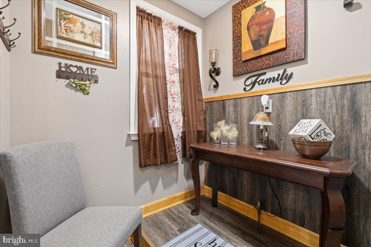562 LOGGER DR, GORE, Virginia 22637, 3 Bedrooms Bedrooms, ,4 BathroomsBathrooms,Residential,For sale,562 LOGGER DR,VAFV2036740 MLS # VAFV2036740