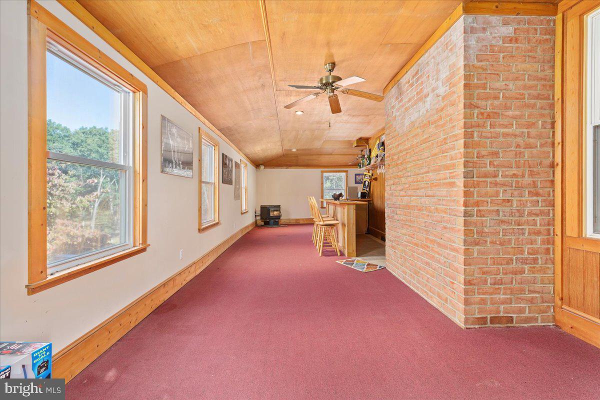 562 LOGGER DR, GORE, Virginia 22637, 3 Bedrooms Bedrooms, ,4 BathroomsBathrooms,Residential,For sale,562 LOGGER DR,VAFV2036740 MLS # VAFV2036740