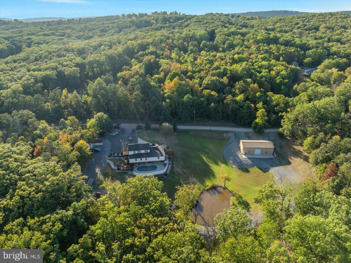 562 LOGGER DR, GORE, Virginia 22637, 3 Bedrooms Bedrooms, ,4 BathroomsBathrooms,Residential,For sale,562 LOGGER DR,VAFV2036740 MLS # VAFV2036740