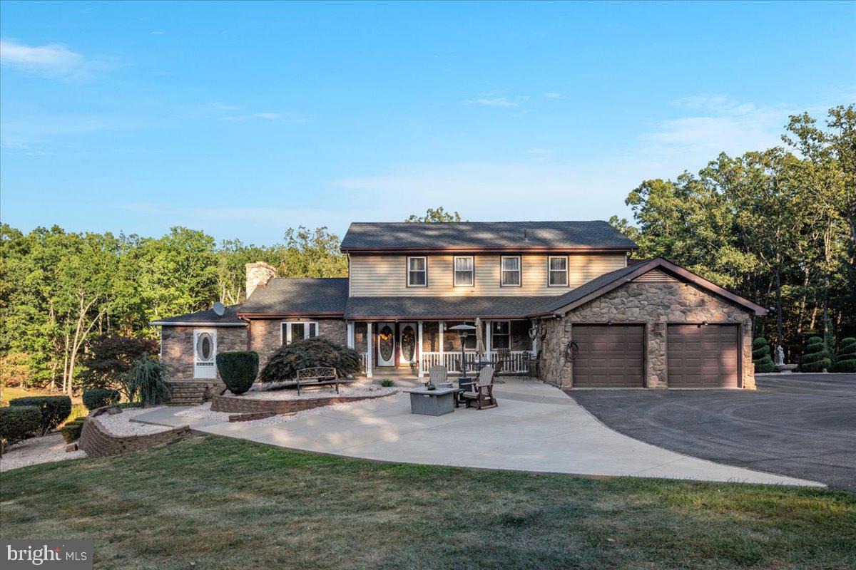 562 LOGGER DR, GORE, Virginia 22637, 3 Bedrooms Bedrooms, ,4 BathroomsBathrooms,Residential,For sale,562 LOGGER DR,VAFV2036740 MLS # VAFV2036740