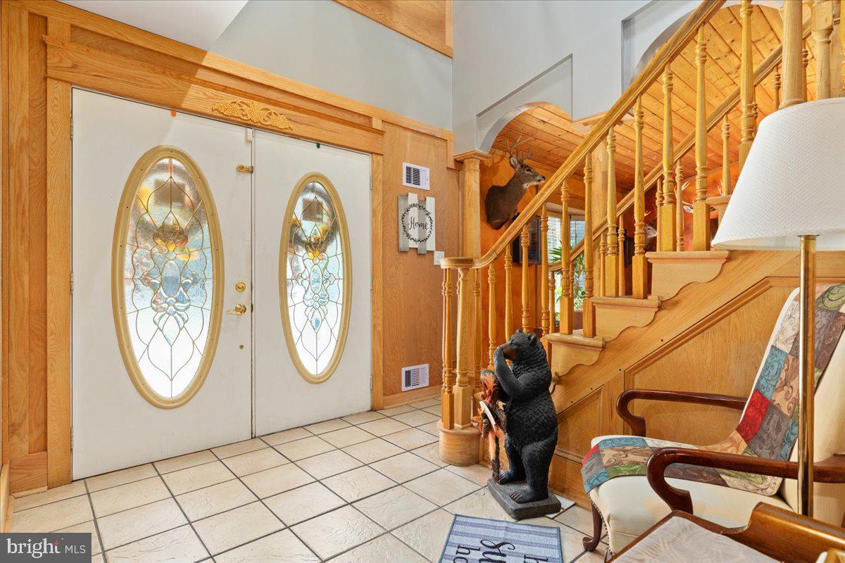 562 LOGGER DR, GORE, Virginia 22637, 3 Bedrooms Bedrooms, ,4 BathroomsBathrooms,Residential,For sale,562 LOGGER DR,VAFV2036740 MLS # VAFV2036740