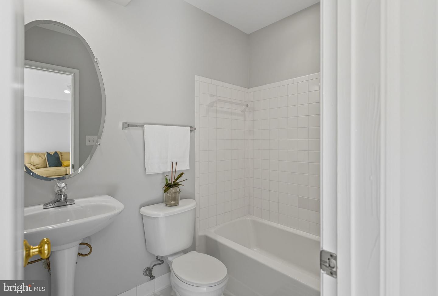 1515 ARTILLERY TER NE, LEESBURG, Virginia 20176, 4 Bedrooms Bedrooms, ,4 BathroomsBathrooms,Residential,For sale,1515 ARTILLERY TER NE,VALO2106566 MLS # VALO2106566