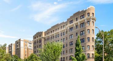 2001 16TH ST NW #303, WASHINGTON, District Of Columbia 20009, 2 Bedrooms Bedrooms, ,1 BathroomBathrooms,Residential,For sale,2001 16TH ST NW #303,DCDC2221656 MLS # DCDC2221656