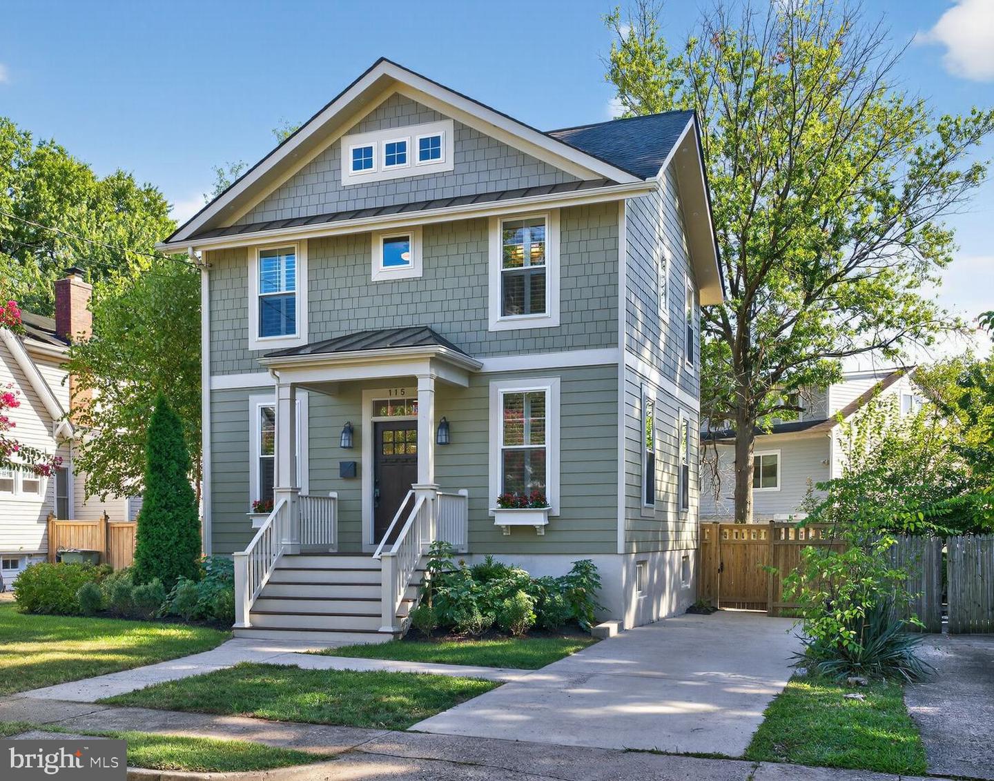 115 E SPRING ST, ALEXANDRIA, Virginia 22301, 4 Bedrooms Bedrooms, ,4 BathroomsBathrooms,Residential,For sale,115 E SPRING ST,VAAX2043086 MLS # VAAX2043086