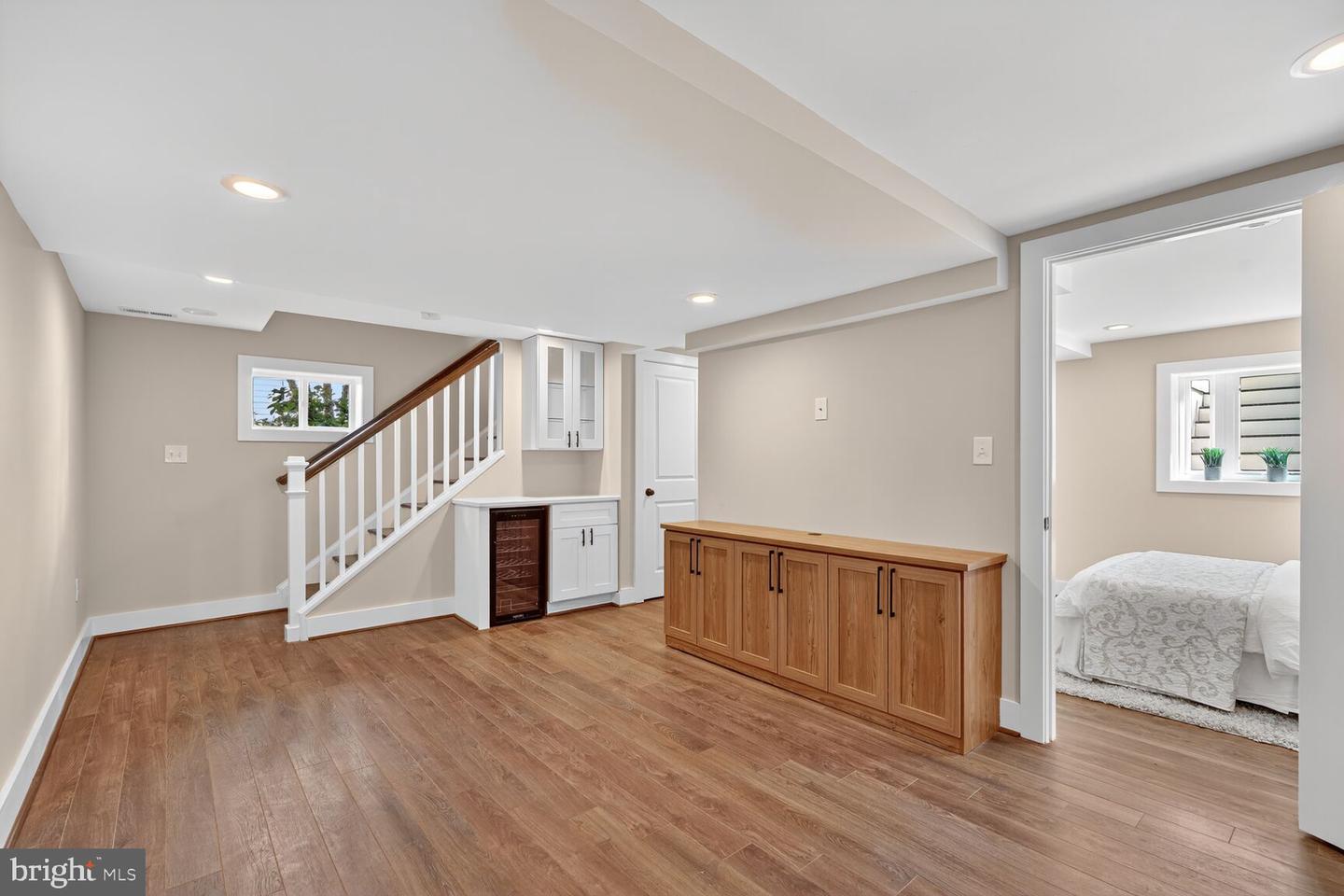 115 E SPRING ST, ALEXANDRIA, Virginia 22301, 4 Bedrooms Bedrooms, ,4 BathroomsBathrooms,Residential,For sale,115 E SPRING ST,VAAX2043086 MLS # VAAX2043086