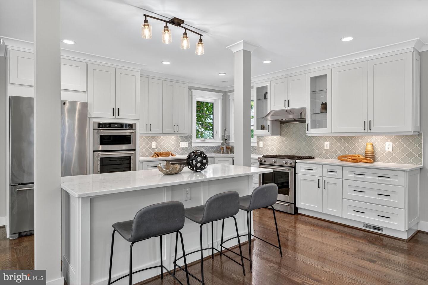 115 E SPRING ST, ALEXANDRIA, Virginia 22301, 4 Bedrooms Bedrooms, ,4 BathroomsBathrooms,Residential,For sale,115 E SPRING ST,VAAX2043086 MLS # VAAX2043086