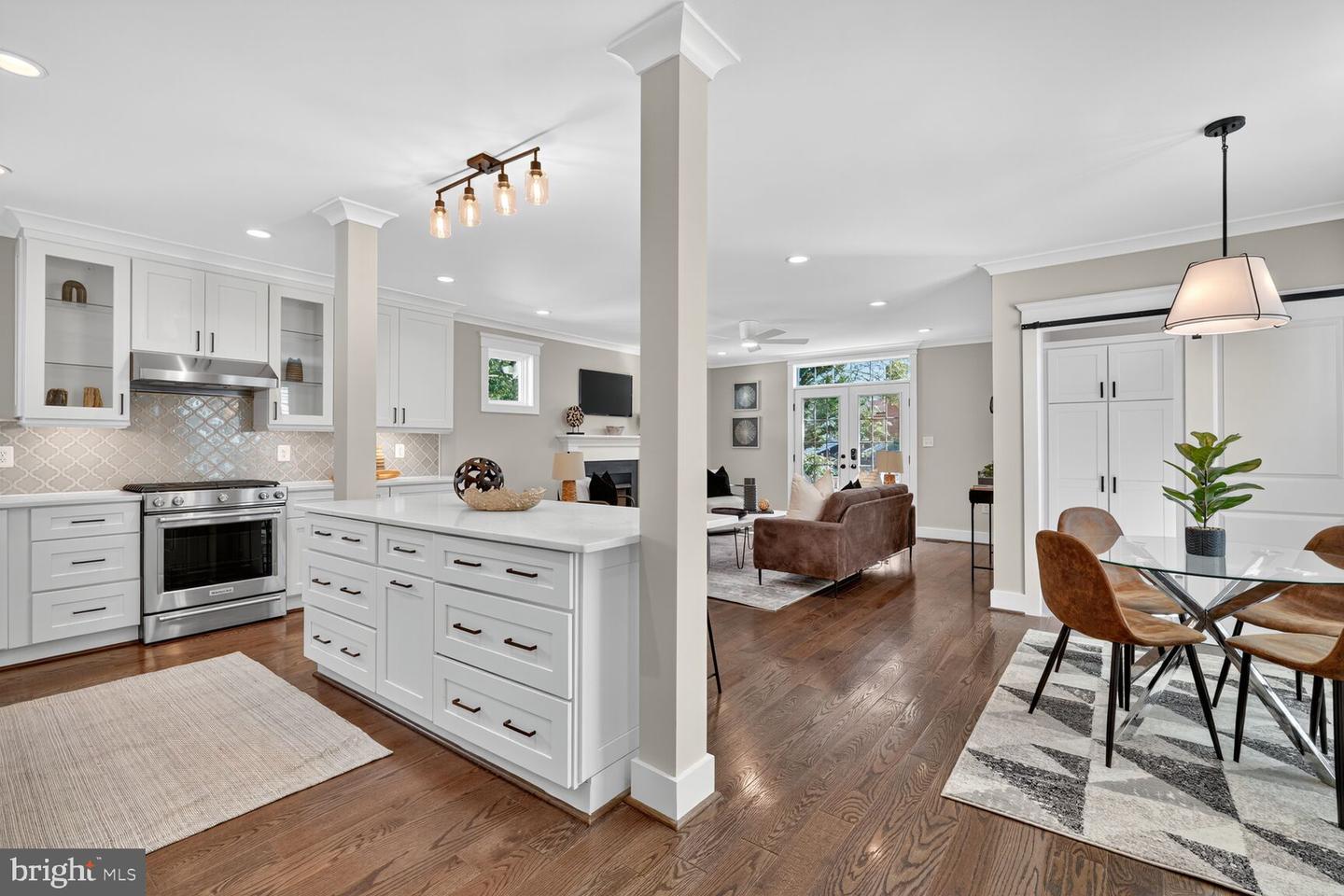 115 E SPRING ST, ALEXANDRIA, Virginia 22301, 4 Bedrooms Bedrooms, ,4 BathroomsBathrooms,Residential,For sale,115 E SPRING ST,VAAX2043086 MLS # VAAX2043086
