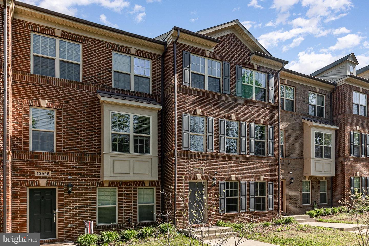 15993 MARSH PL, HAYMARKET, Virginia 20169, 3 Bedrooms Bedrooms, ,2 BathroomsBathrooms,Residential,For sale,15993 MARSH PL,VAPW2092106 MLS # VAPW2092106