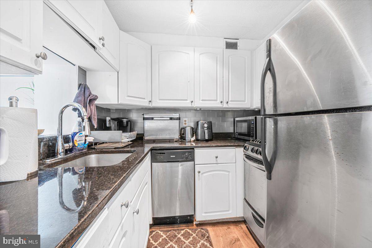 1239 VERMONT AVE NW #902, WASHINGTON, District Of Columbia 20005, 2 Bedrooms Bedrooms, ,2 BathroomsBathrooms,Residential,For sale,1239 VERMONT AVE NW #902,DCDC2205780 MLS # DCDC2205780 1239 VERMONT AVE NW #902, WASHINGTON, District Of Columbia 20005, 2 Bedrooms Bedrooms, ,2 BathroomsBathrooms,Residential,For sale,1239 VERMONT AVE NW #902,DCDC2205780 MLS # DCDC2205780