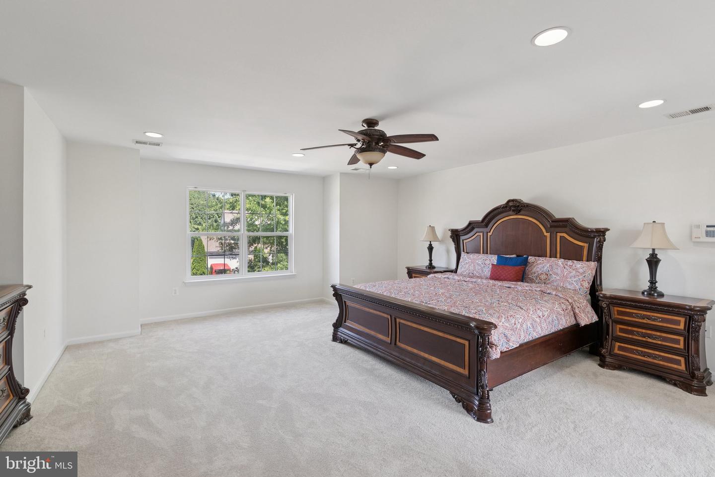 5402 LOGGERHEAD PL, WOODBRIDGE, Virginia 22193, 6 Bedrooms Bedrooms, ,5 BathroomsBathrooms,Residential,For sale,5402 LOGGERHEAD PL,VAPW2097412 MLS # VAPW2097412