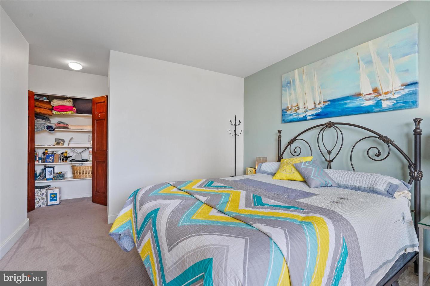 400 MADISON ST #405, ALEXANDRIA, Virginia 22314, 1 Bedroom Bedrooms, ,1 BathroomBathrooms,Residential,For sale,400 MADISON ST #405,VAAX2047186 MLS # VAAX2047186