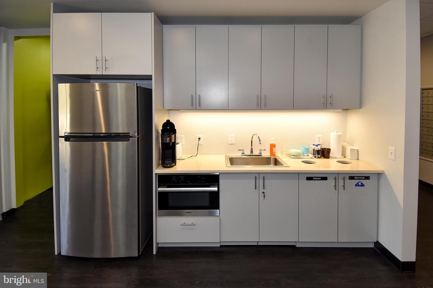 400 MADISON ST #405, ALEXANDRIA, Virginia 22314, 1 Bedroom Bedrooms, ,1 BathroomBathrooms,Residential,For sale,400 MADISON ST #405,VAAX2047186 MLS # VAAX2047186
