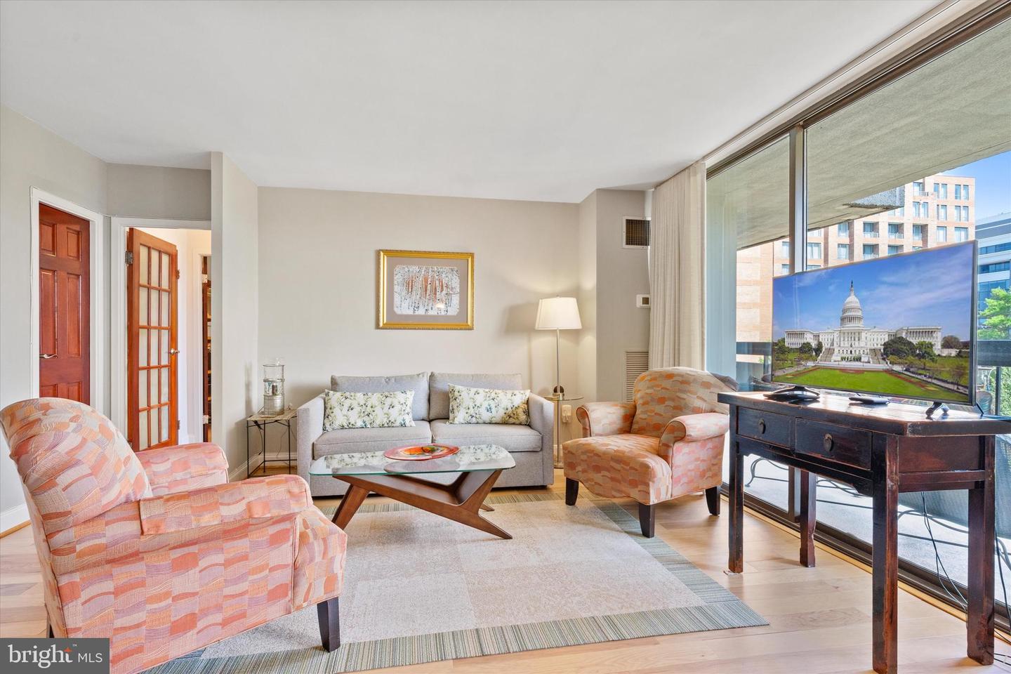 400 MADISON ST #405, ALEXANDRIA, Virginia 22314, 1 Bedroom Bedrooms, ,1 BathroomBathrooms,Residential,For sale,400 MADISON ST #405,VAAX2047186 MLS # VAAX2047186