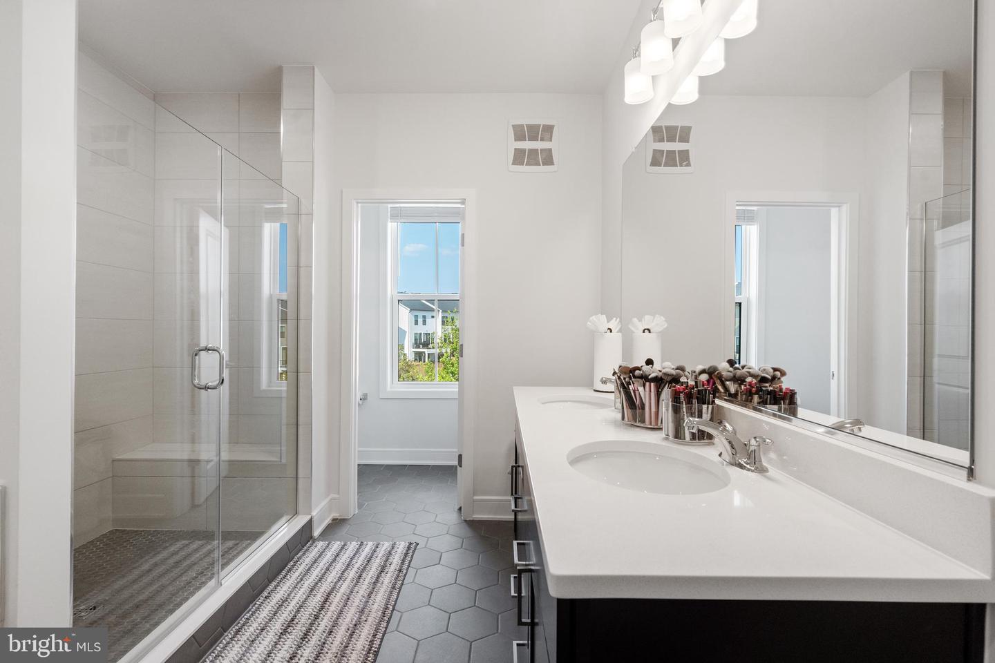 43376 FARRINGDON SQ, BROADLANDS, Virginia 20148, 3 Bedrooms Bedrooms, ,2 BathroomsBathrooms,Residential,For sale,43376 FARRINGDON SQ,VALO2101596 MLS # VALO2101596 43376 FARRINGDON SQ, BROADLANDS, Virginia 20148, 3 Bedrooms Bedrooms, ,2 BathroomsBathrooms,Residential,For sale,43376 FARRINGDON SQ,VALO2101596 MLS # VALO2101596