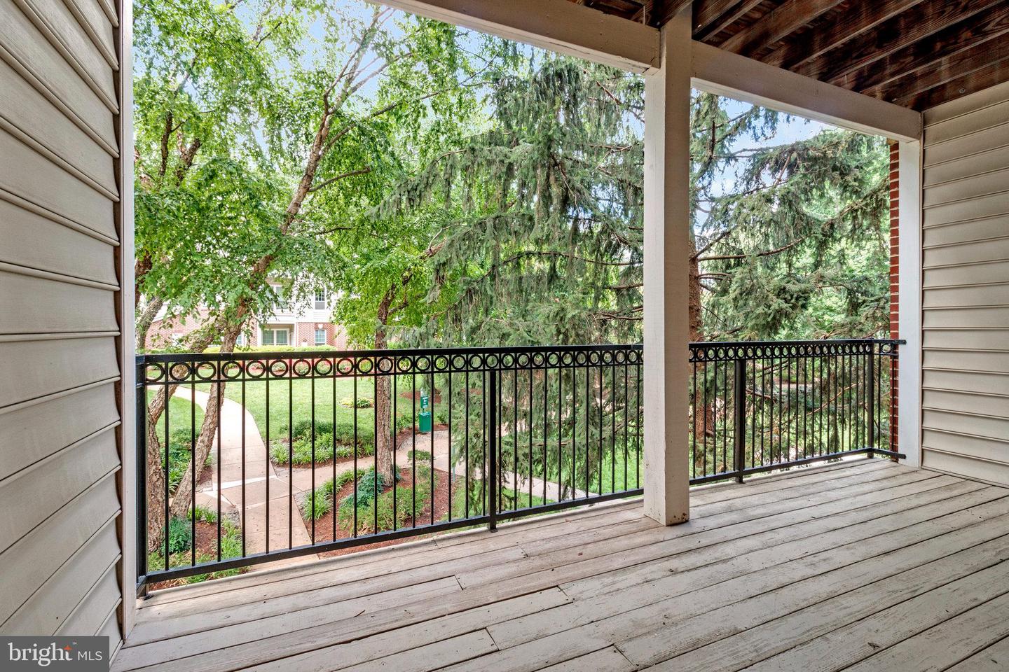 1600 SPRING GATE DR #2202, MCLEAN, Virginia 22102, 2 Bedrooms Bedrooms, ,2 BathroomsBathrooms,Residential,For sale,1600 SPRING GATE DR #2202,VAFX2256814 MLS # VAFX2256814