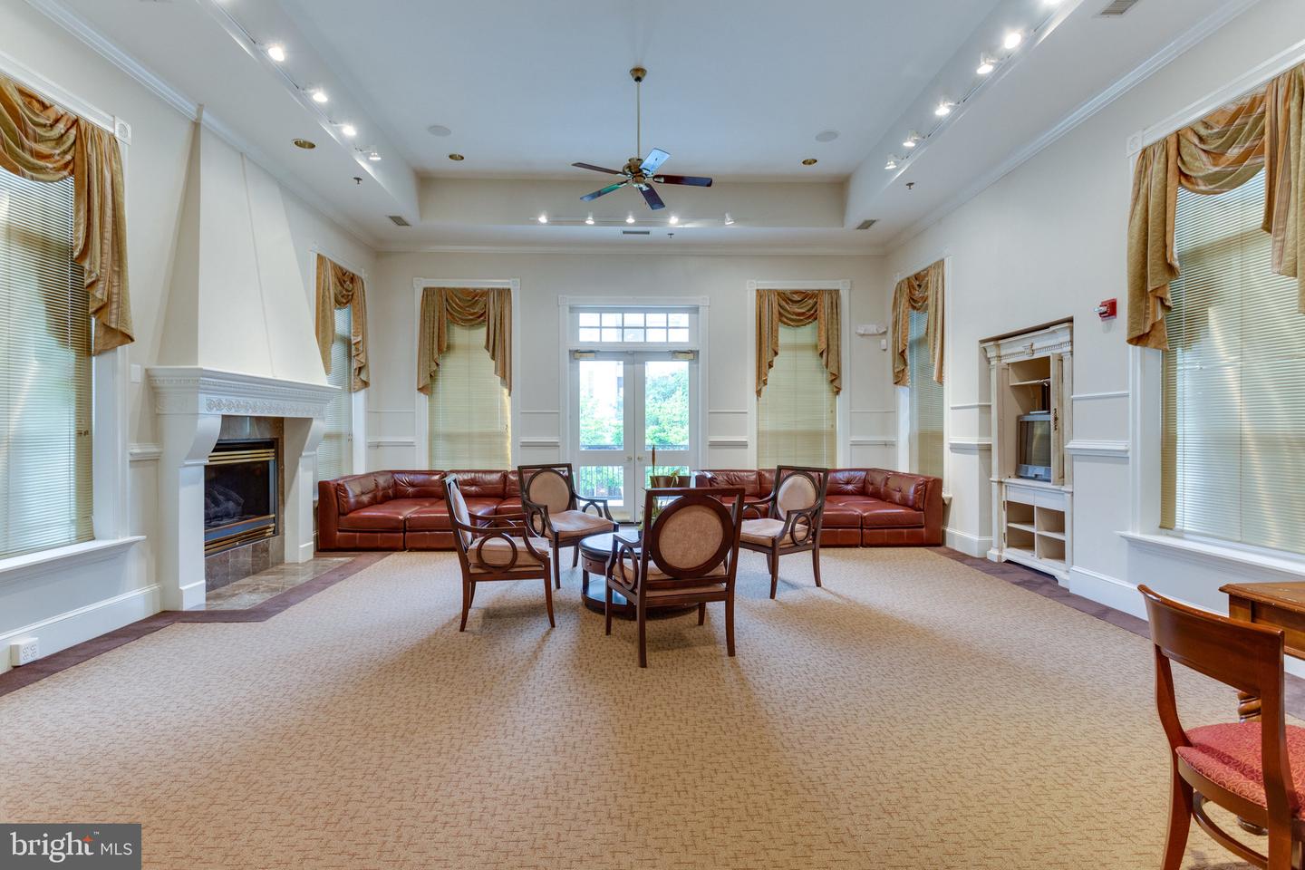 1600 SPRING GATE DR #2202, MCLEAN, Virginia 22102, 2 Bedrooms Bedrooms, ,2 BathroomsBathrooms,Residential,For sale,1600 SPRING GATE DR #2202,VAFX2256814 MLS # VAFX2256814