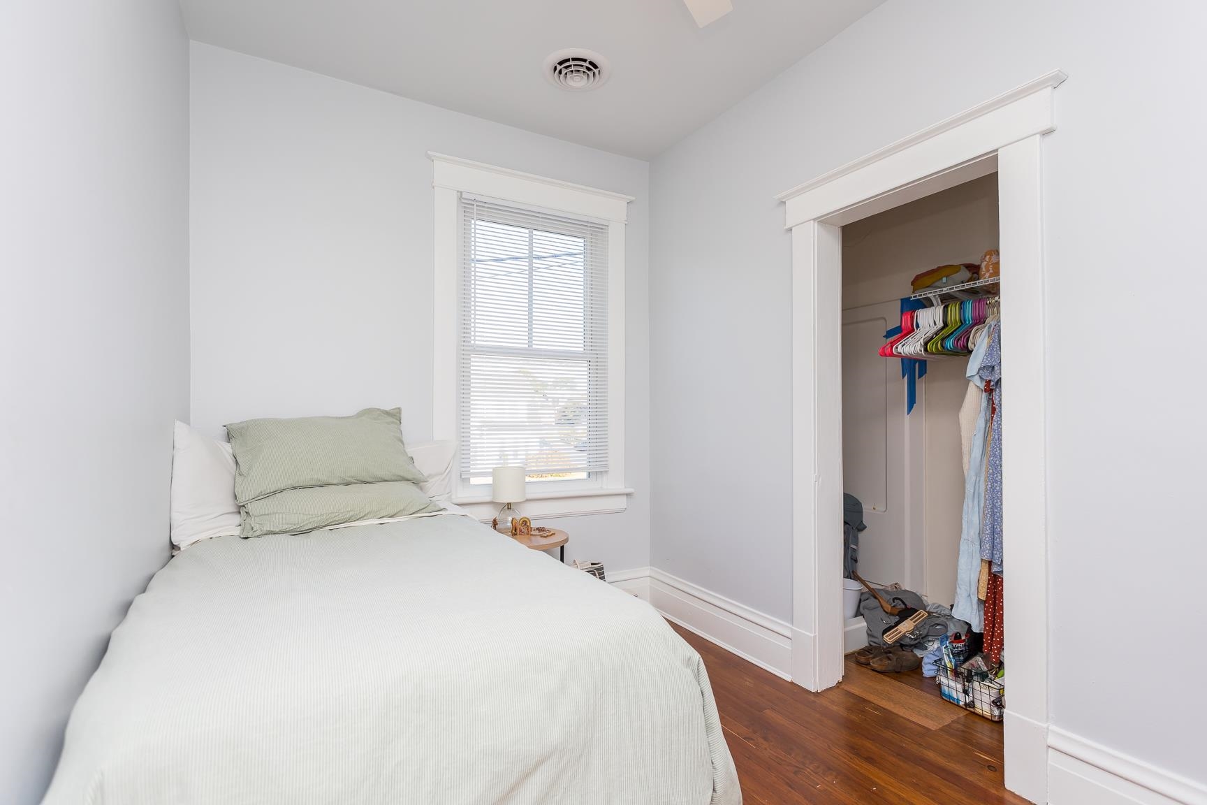 484 VIRGINIA AVE, HARRISONBURG, Virginia 22801, 4 Bedrooms Bedrooms, ,2 BathroomsBathrooms,Residential,484 VIRGINIA AVE,668842 MLS # 668842