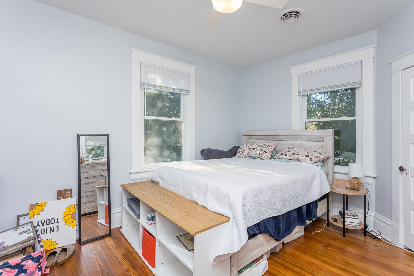 484 VIRGINIA AVE, HARRISONBURG, Virginia 22801, 4 Bedrooms Bedrooms, ,2 BathroomsBathrooms,Residential,484 VIRGINIA AVE,668842 MLS # 668842