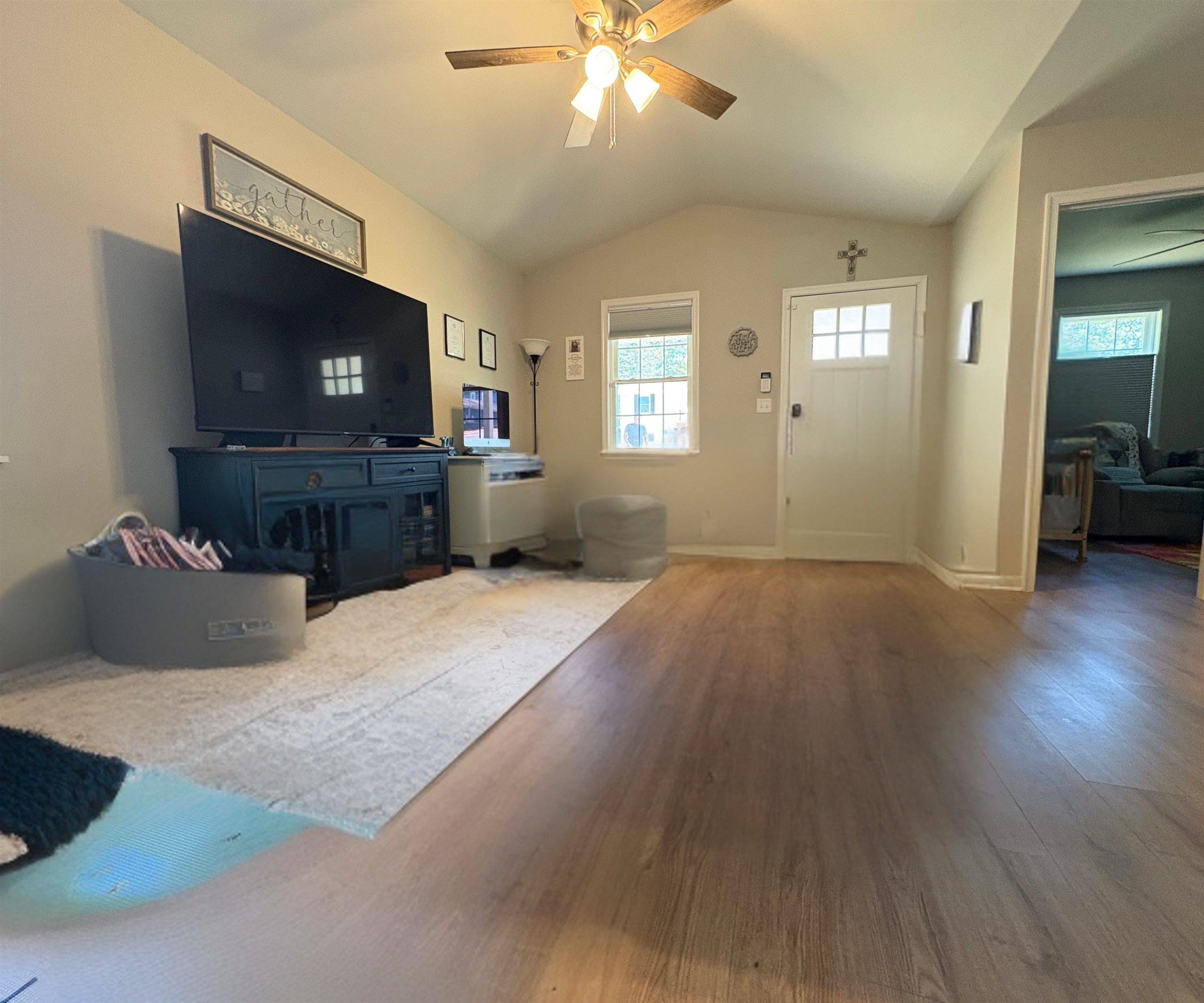 601 N BAYARD AVE, WAYNESBORO, Virginia 22980, 3 Bedrooms Bedrooms, ,2 BathroomsBathrooms,Residential,601 N Bayard Avenue,601 N BAYARD AVE,668843 MLS # 668843 601 N BAYARD AVE, WAYNESBORO, Virginia 22980, 3 Bedrooms Bedrooms, ,2 BathroomsBathrooms,Residential,601 N Bayard Avenue,601 N BAYARD AVE,668843 MLS # 668843