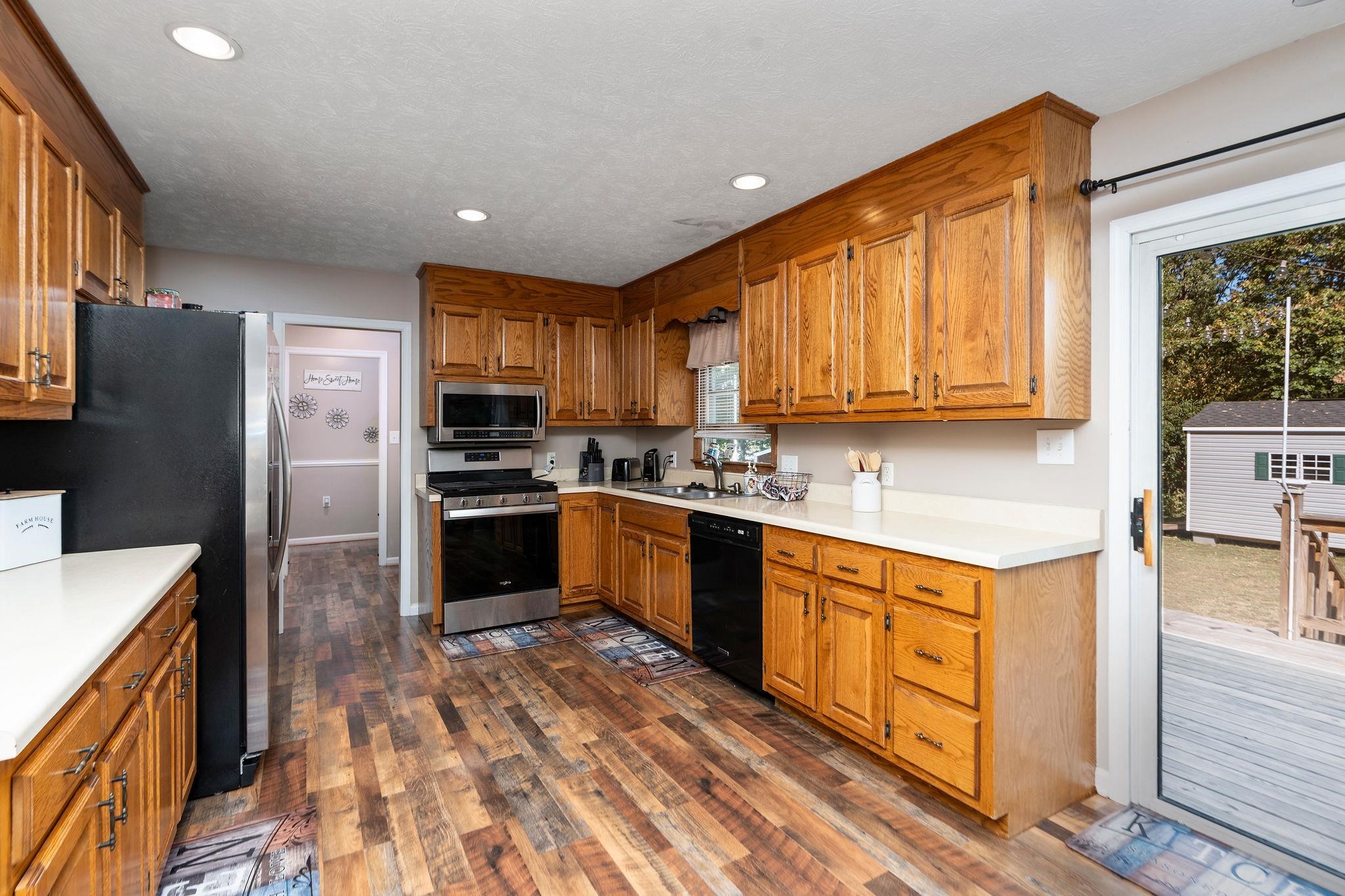 294 FOREST SPRINGS DR, STUARTS DRAFT, Virginia 24477, 3 Bedrooms Bedrooms, ,2 BathroomsBathrooms,Residential,294 FOREST SPRINGS DR,668850 MLS # 668850