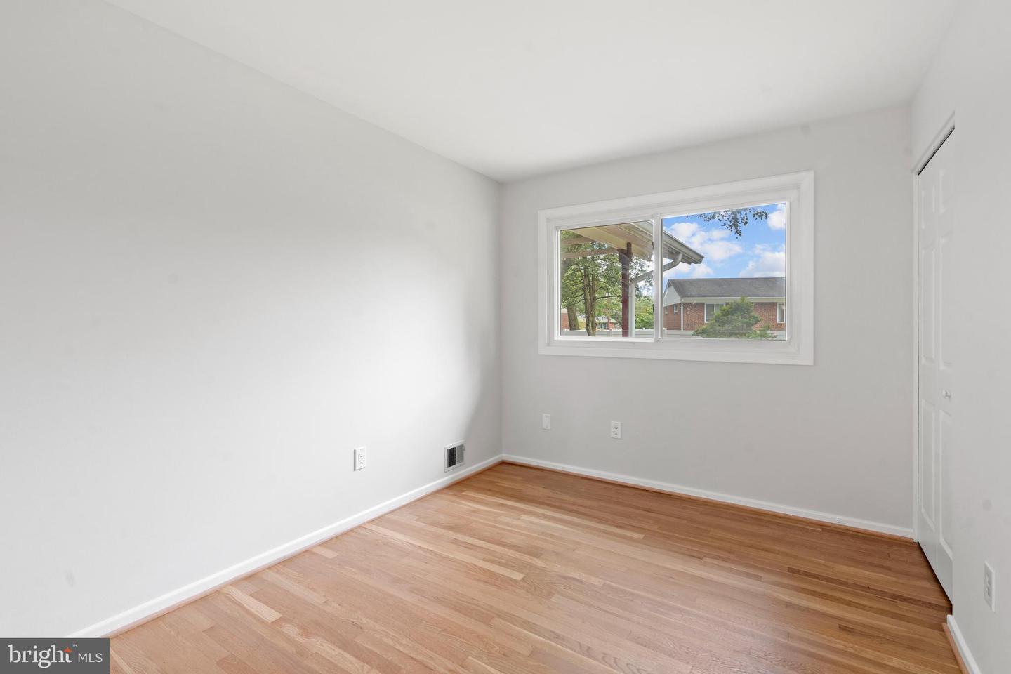 6024 FRONTIER DR, SPRINGFIELD, Virginia 22150, 3 Bedrooms Bedrooms, ,2 BathroomsBathrooms,Residential,For sale,6024 FRONTIER DR,VAFX2259894 MLS # VAFX2259894