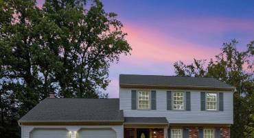 8298 LINDSIDE WAY, SPRINGFIELD, Virginia 22153, 4 Bedrooms Bedrooms, ,3 BathroomsBathrooms,Residential,For sale,8298 LINDSIDE WAY,VAFX2260238 MLS # VAFX2260238