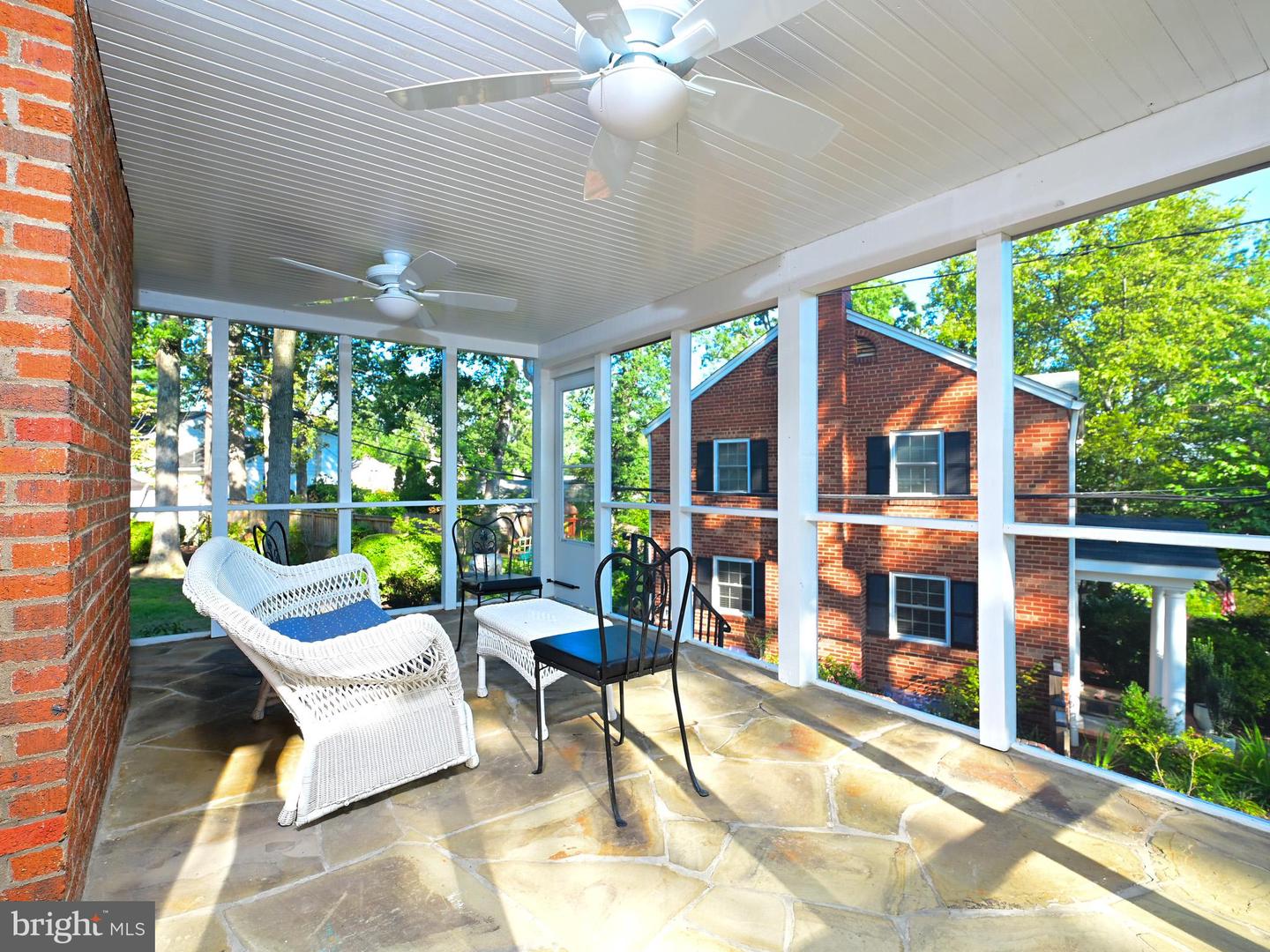 601 N OVERLOOK DR, ALEXANDRIA, Virginia 22305, 3 Bedrooms Bedrooms, 14 Rooms Rooms,2 BathroomsBathrooms,Residential,For sale,601 N OVERLOOK DR,VAAX2048568 MLS # VAAX2048568