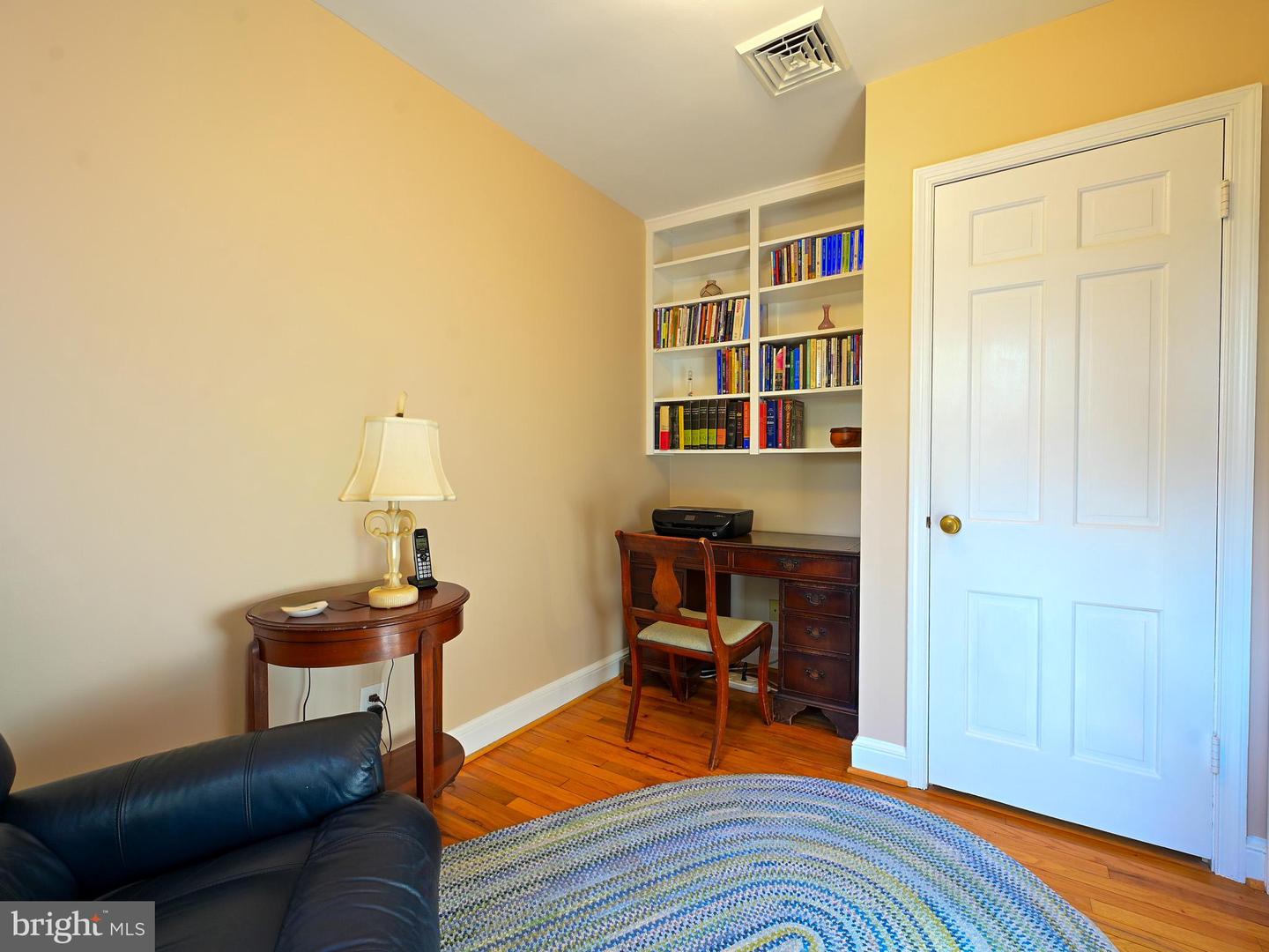 601 N OVERLOOK DR, ALEXANDRIA, Virginia 22305, 3 Bedrooms Bedrooms, 14 Rooms Rooms,2 BathroomsBathrooms,Residential,For sale,601 N OVERLOOK DR,VAAX2048568 MLS # VAAX2048568