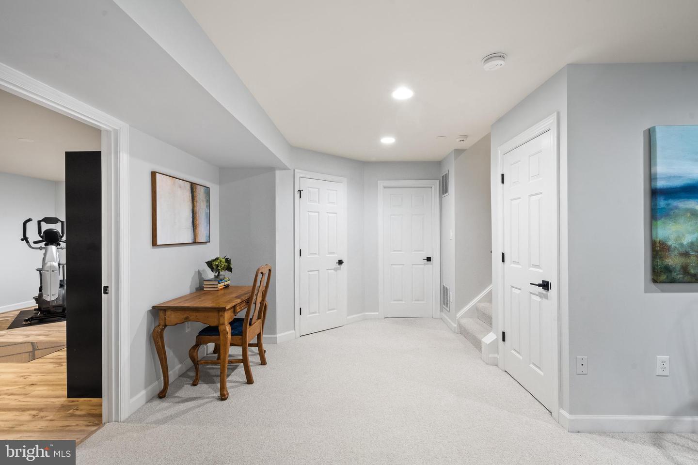 3830 FARRCROFT DR, FAIRFAX, Virginia 22030, 3 Bedrooms Bedrooms, ,4 BathroomsBathrooms,Residential,For sale,3830 FARRCROFT DR,VAFC2006802 MLS # VAFC2006802