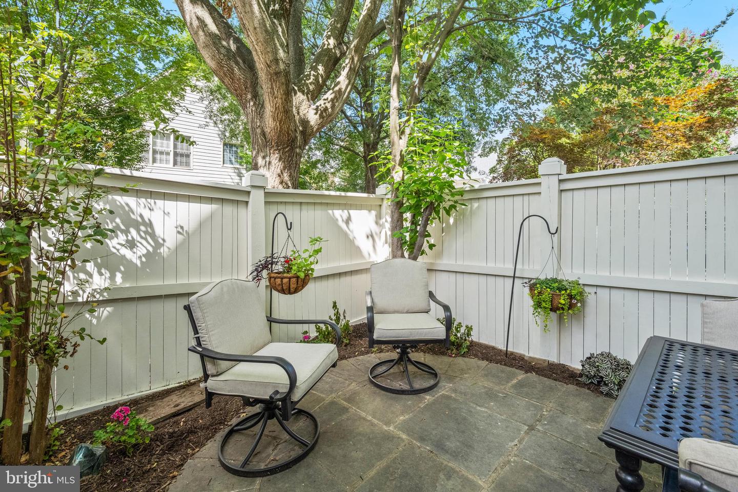 3830 FARRCROFT DR, FAIRFAX, Virginia 22030, 3 Bedrooms Bedrooms, ,4 BathroomsBathrooms,Residential,For sale,3830 FARRCROFT DR,VAFC2006802 MLS # VAFC2006802