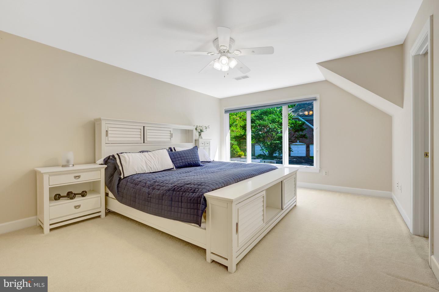 1834 ELGIN DR, VIENNA, Virginia 22182, 5 Bedrooms Bedrooms, 10 Rooms Rooms,4 BathroomsBathrooms,Residential,For sale,1834 ELGIN DR,VAFX2261882 MLS # VAFX2261882