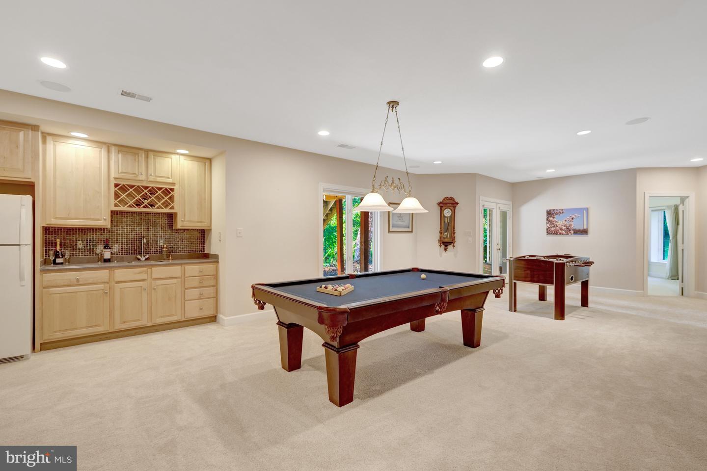 1834 ELGIN DR, VIENNA, Virginia 22182, 5 Bedrooms Bedrooms, 10 Rooms Rooms,4 BathroomsBathrooms,Residential,For sale,1834 ELGIN DR,VAFX2261882 MLS # VAFX2261882