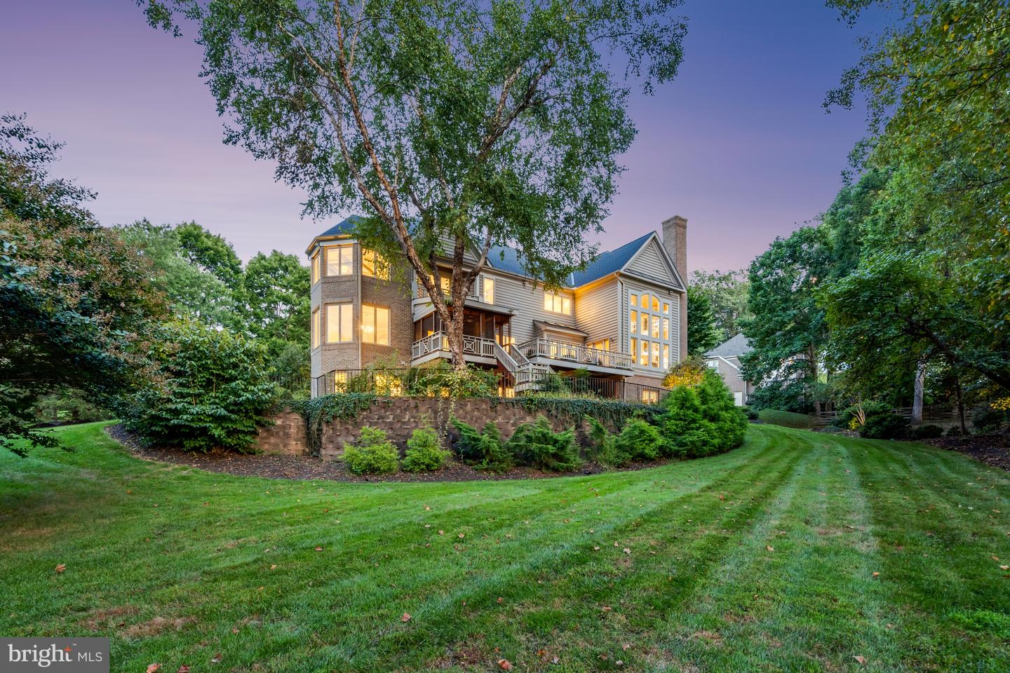 1834 ELGIN DR, VIENNA, Virginia 22182, 5 Bedrooms Bedrooms, 10 Rooms Rooms,4 BathroomsBathrooms,Residential,For sale,1834 ELGIN DR,VAFX2261882 MLS # VAFX2261882
