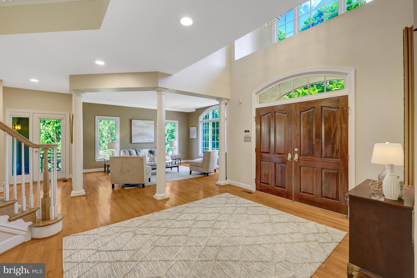1834 ELGIN DR, VIENNA, Virginia 22182, 5 Bedrooms Bedrooms, 10 Rooms Rooms,4 BathroomsBathrooms,Residential,For sale,1834 ELGIN DR,VAFX2261882 MLS # VAFX2261882