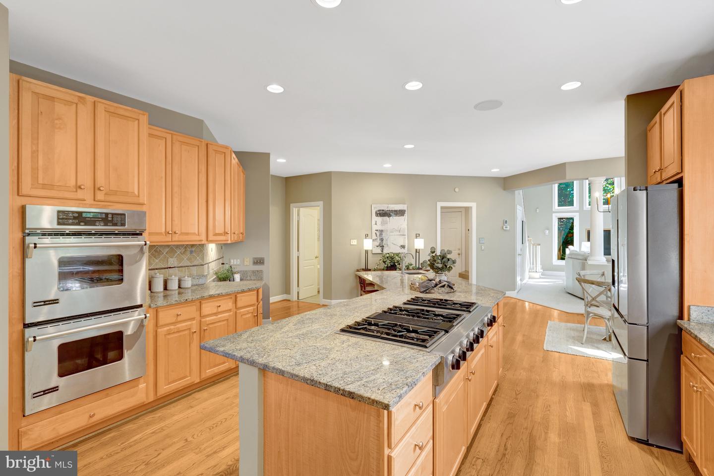 1834 ELGIN DR, VIENNA, Virginia 22182, 5 Bedrooms Bedrooms, 10 Rooms Rooms,4 BathroomsBathrooms,Residential,For sale,1834 ELGIN DR,VAFX2261882 MLS # VAFX2261882
