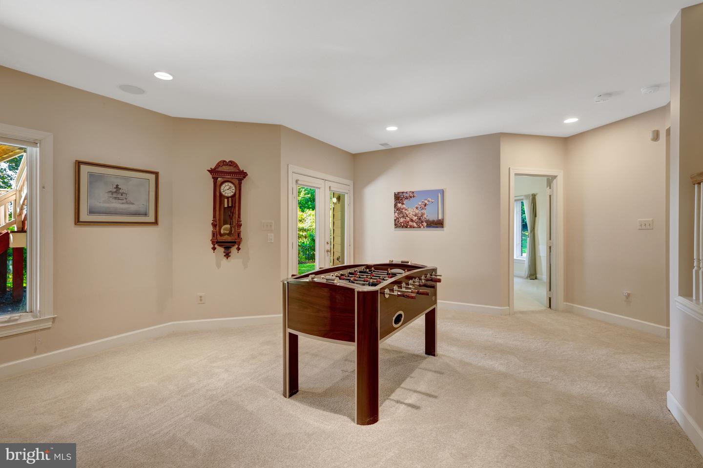 1834 ELGIN DR, VIENNA, Virginia 22182, 5 Bedrooms Bedrooms, 10 Rooms Rooms,4 BathroomsBathrooms,Residential,For sale,1834 ELGIN DR,VAFX2261882 MLS # VAFX2261882