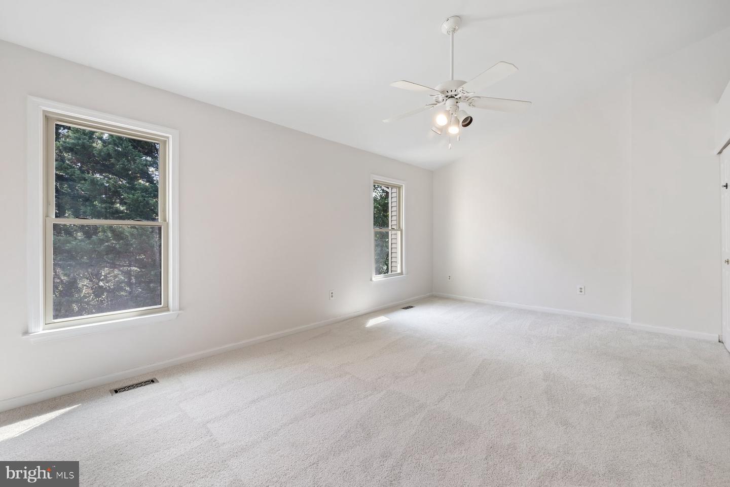 5321 BUXTON CT, ALEXANDRIA, Virginia 22315, 3 Bedrooms Bedrooms, ,3 BathroomsBathrooms,Residential,For sale,5321 BUXTON CT,VAFX2261930 MLS # VAFX2261930