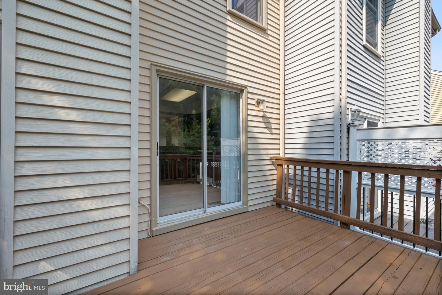 5321 BUXTON CT, ALEXANDRIA, Virginia 22315, 3 Bedrooms Bedrooms, ,3 BathroomsBathrooms,Residential,For sale,5321 BUXTON CT,VAFX2261930 MLS # VAFX2261930