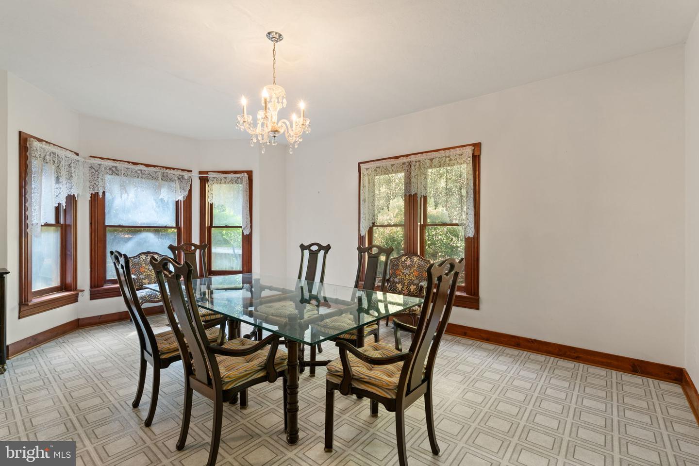 35454 CHERRY GROVE LN, ROUND HILL, Virginia 20141, 3 Bedrooms Bedrooms, ,2 BathroomsBathrooms,Residential,For sale,35454 CHERRY GROVE LN,VALO2105044 MLS # VALO2105044